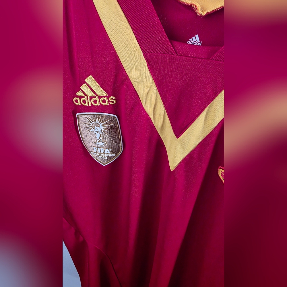 Adidas SPAIN Jersey Size MEDIUM - Picture 3 of 5